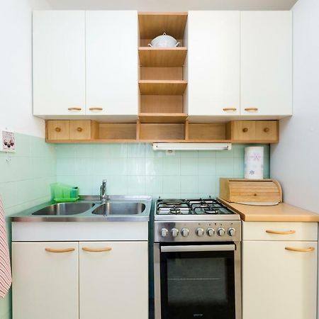 Apartment Marija Mali Losinj Exterior photo